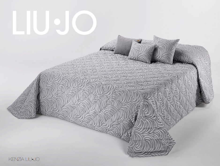 Cassiopea quilt by Liu Jo double quilted bedspread V032