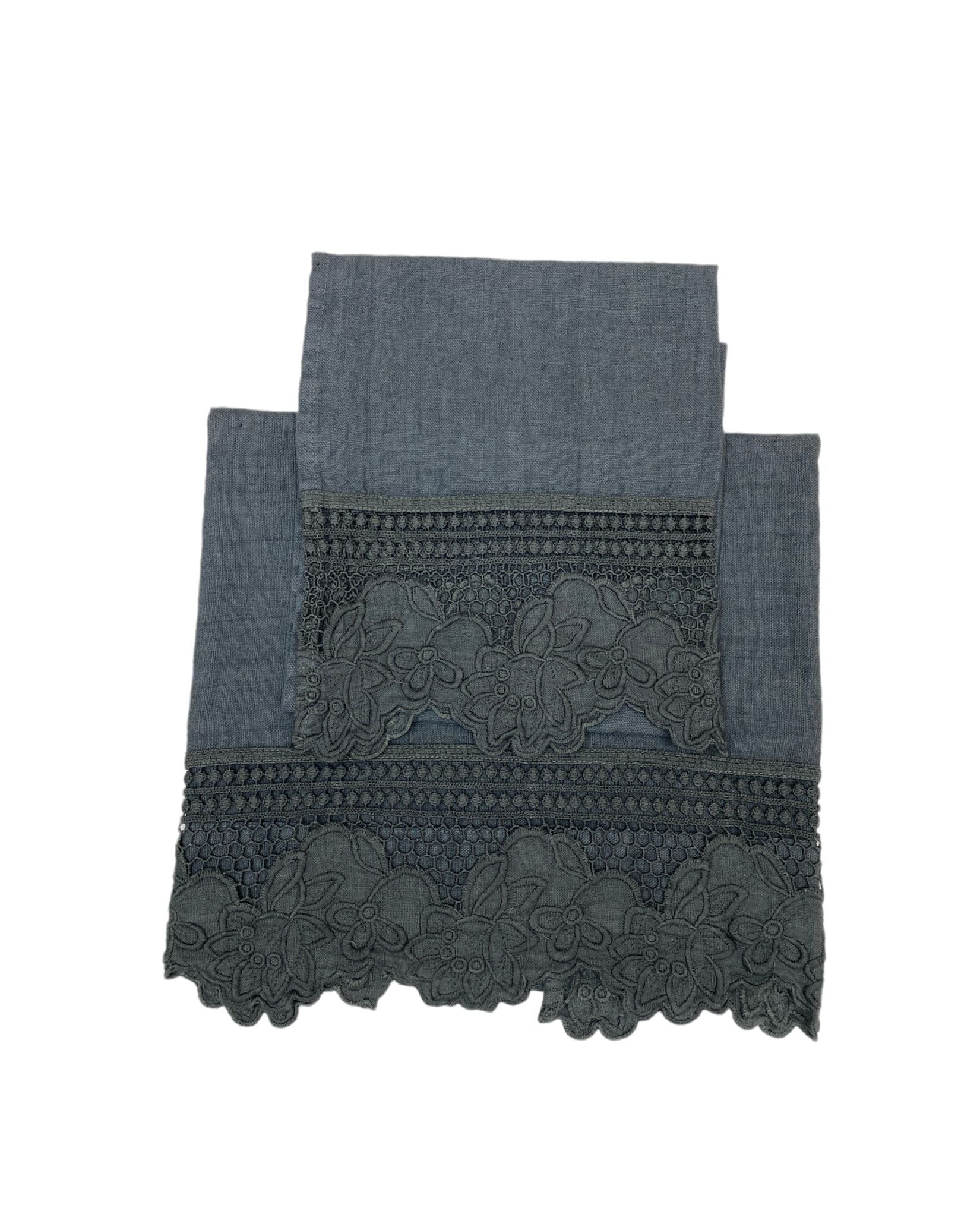 LA FABBRICA DEL LINO - Face and guest towels with Gardenia embroidery